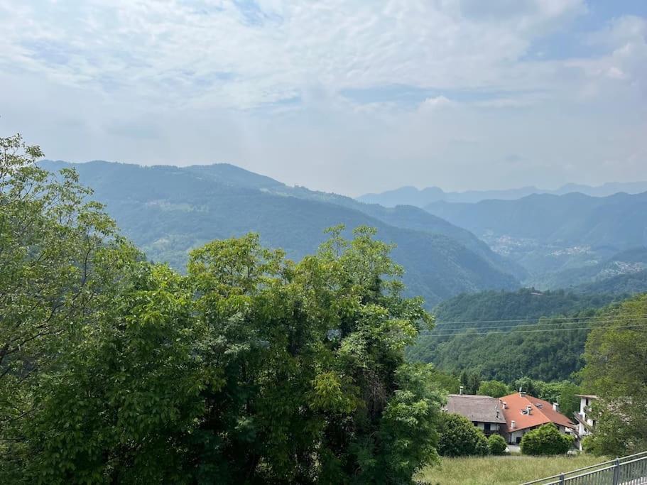 Casa Con Vista Leilighet Costa di Serina Eksteriør bilde