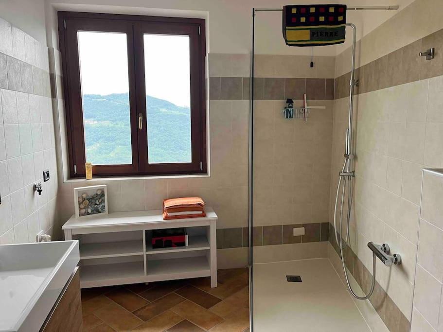 Casa Con Vista Leilighet Costa di Serina Eksteriør bilde