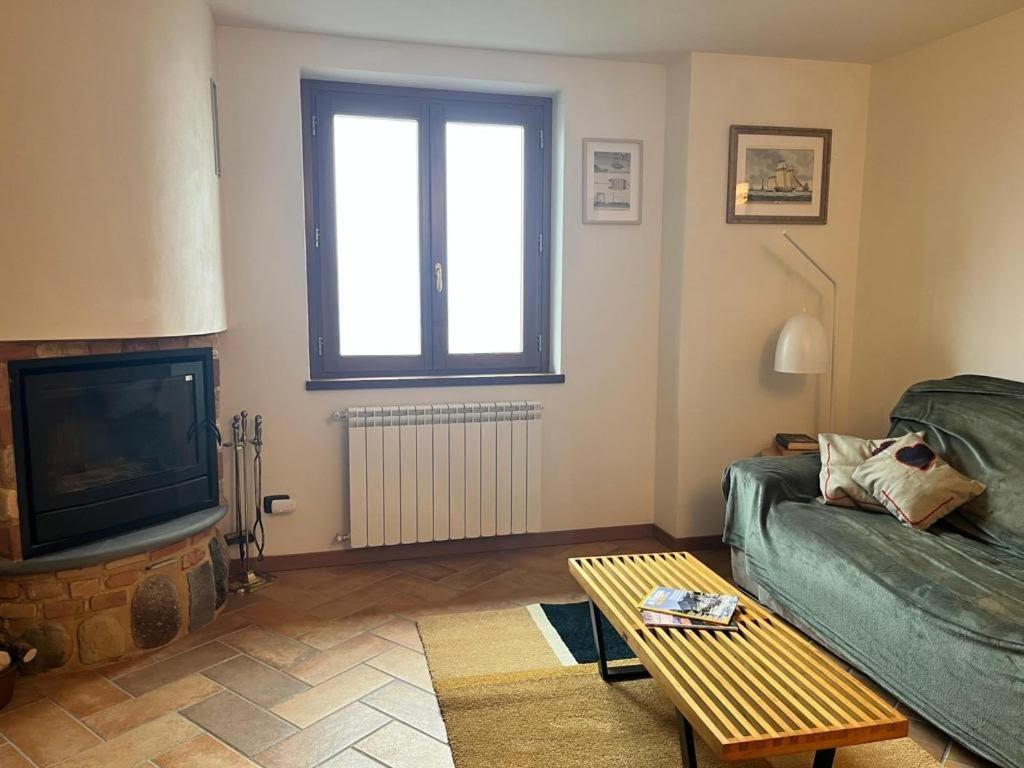 Casa Con Vista Leilighet Costa di Serina Eksteriør bilde